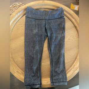 Lululemon cropped leggings